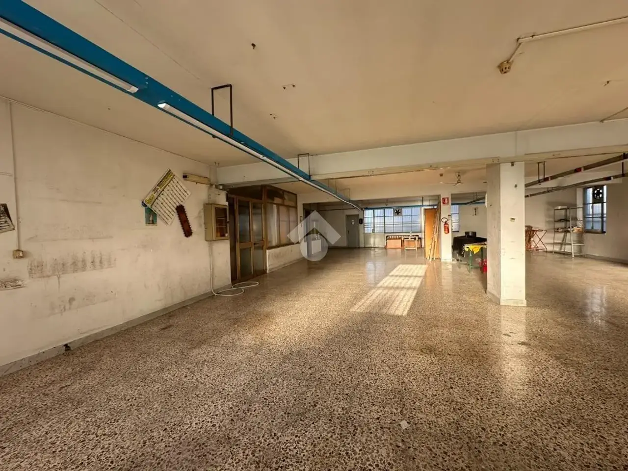 Laboratorio in Via Risorgimento 85, Grumo Nevano, {3} - Foto 2