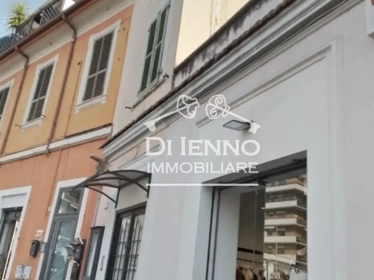 Negozio in , Roma, {3} - Foto 1