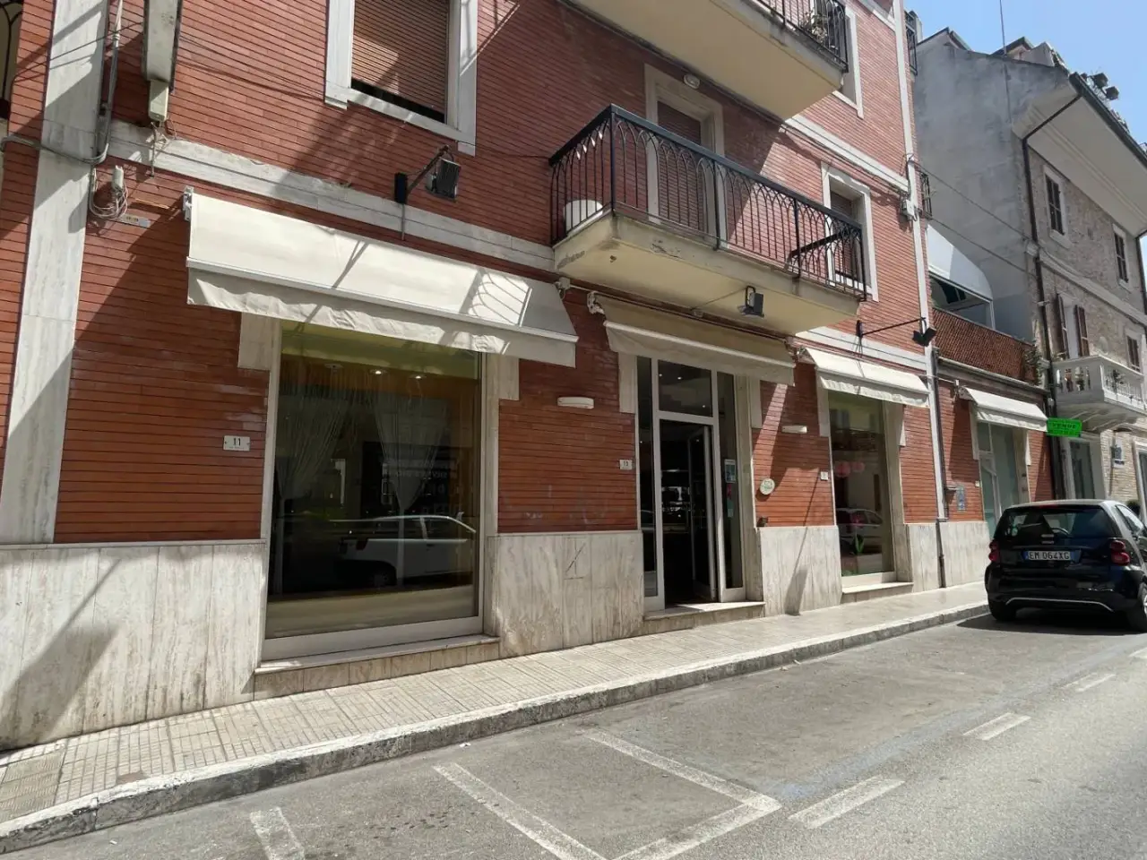 Esercizio commerciale in Via Balilla 13, San Benedetto Del Tronto, {3} - Foto 1