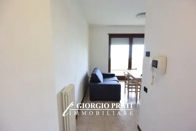 2-room flat in Largo Perlasca, Bassano del Grappa - Photo 1