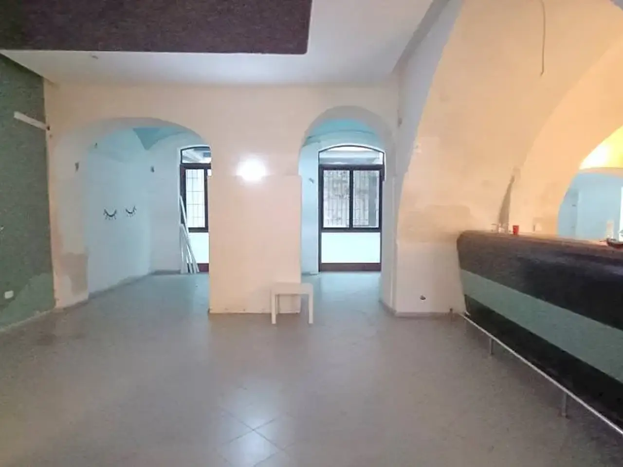 Negozio in Via San Basilio 37, Palermo, {3} - Foto 2