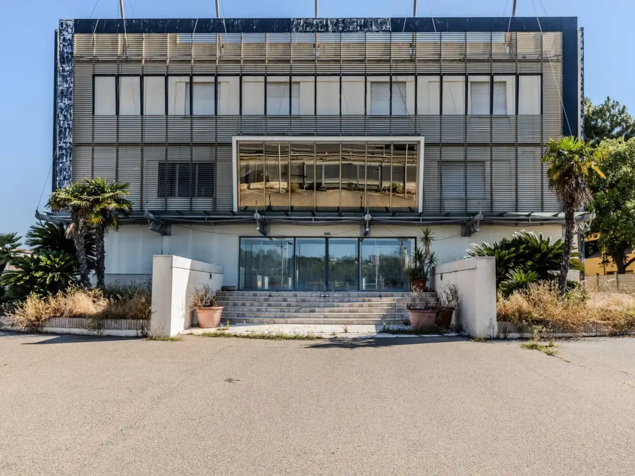 Negozio in Via dei Carroz 8, Cagliari, {3} - Foto 2