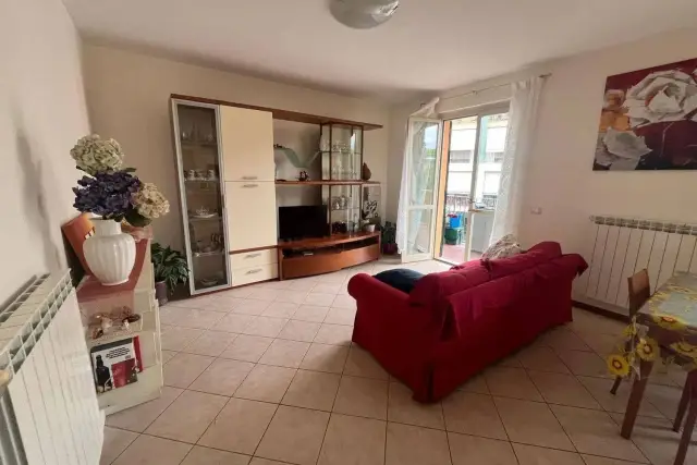 4-room flat in {3}, - Photo 1