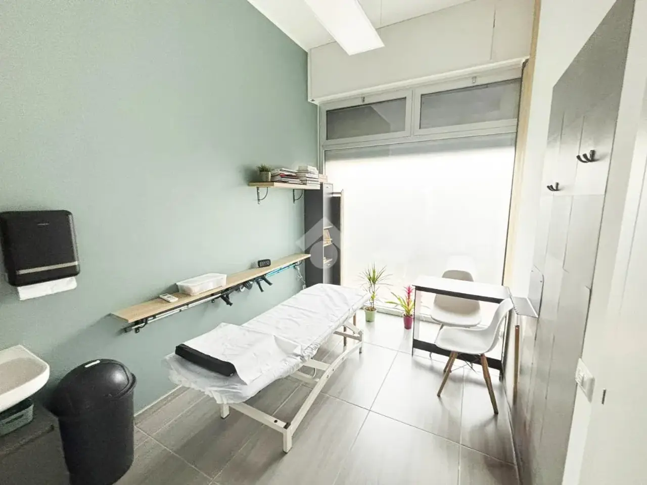 Ufficio in Via Risorgimento 48, Lecco, {3} - Foto 1