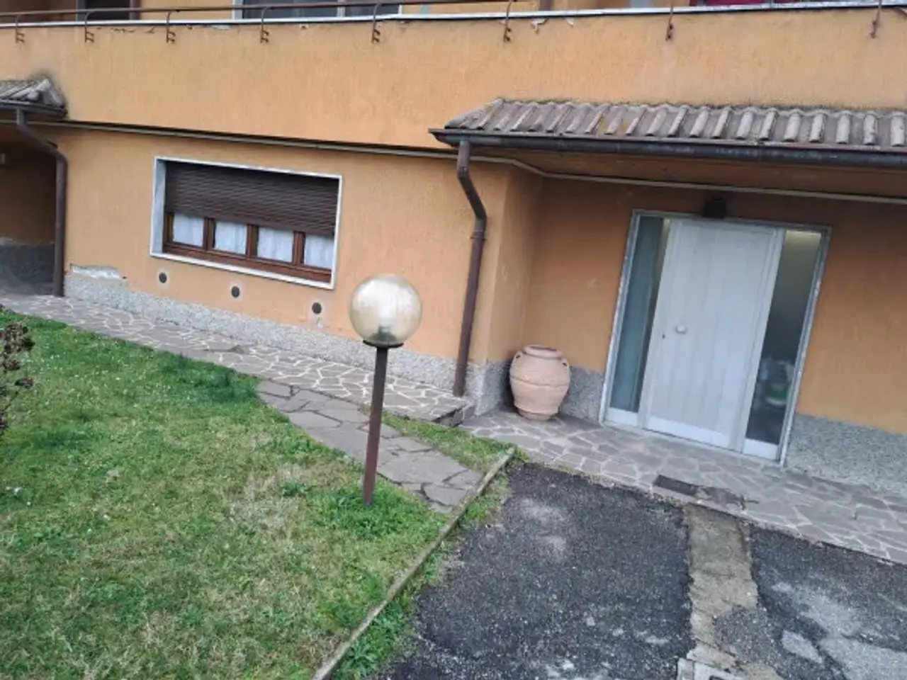 Ufficio in Via Gabriele d'Annunzio 35, Canegrate, {3} - Foto 1