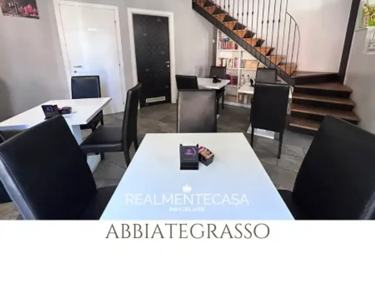 Bar in Corso San Pietro, Abbiategrasso, {3} - Foto 2