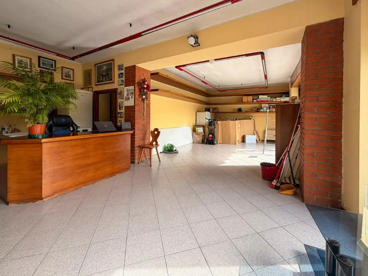 Negozio in Via Murachette 24, Desenzano Del Garda, {3} - Foto 2
