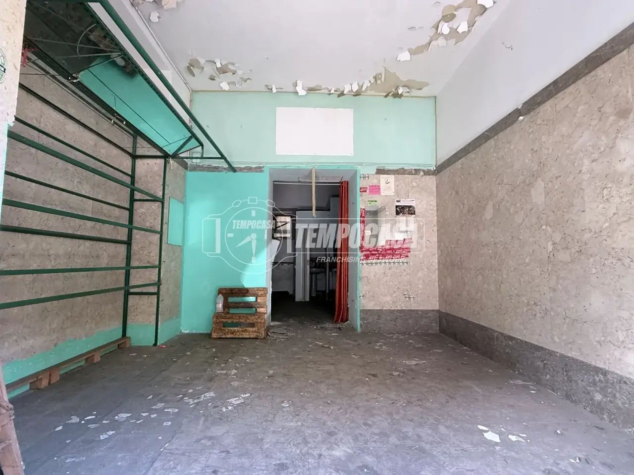 Esercizio commerciale in Via Santa Cecilia 236, Messina, {3} - Foto 1