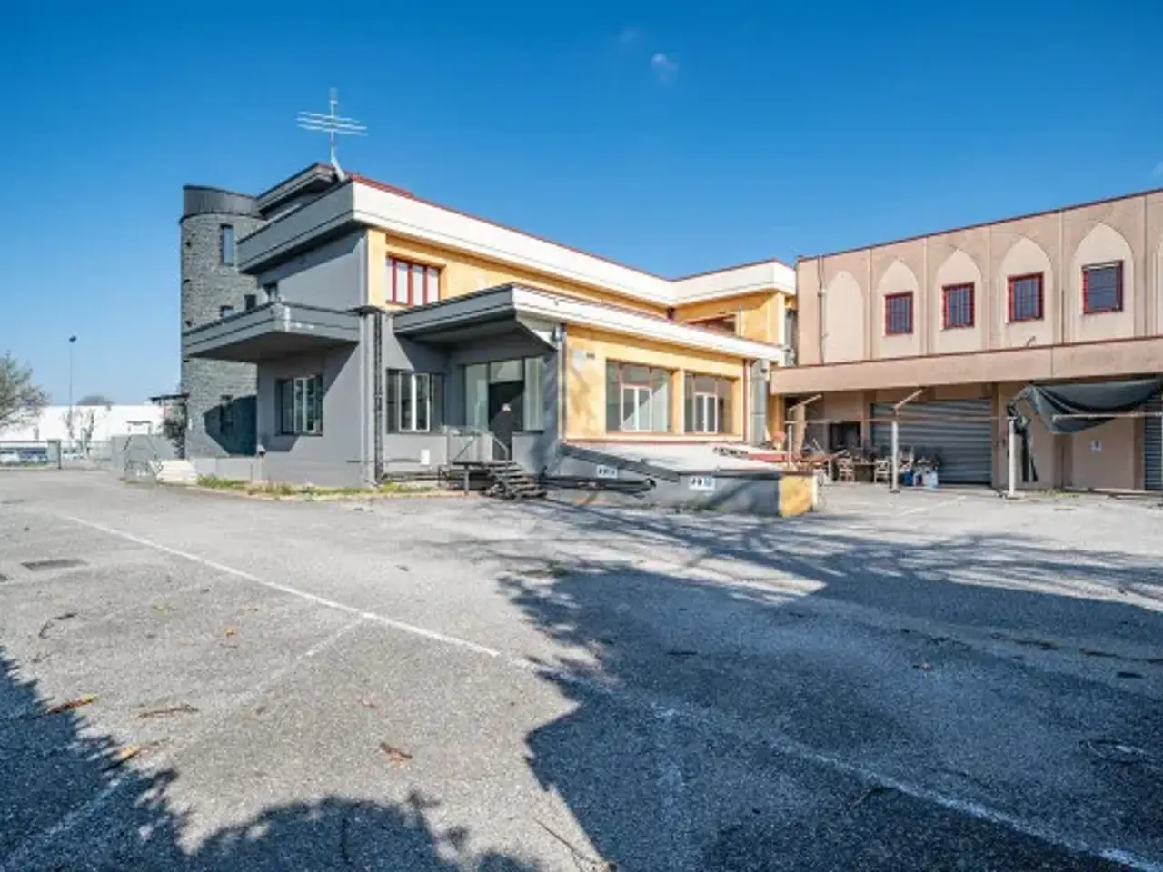 Negozio in Via Padana Superiore, Mazzano, {3} - Foto 2