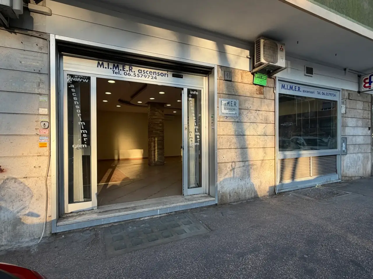 Negozio in Via Damiano Macaluso 41, Roma, {3} - Foto 2