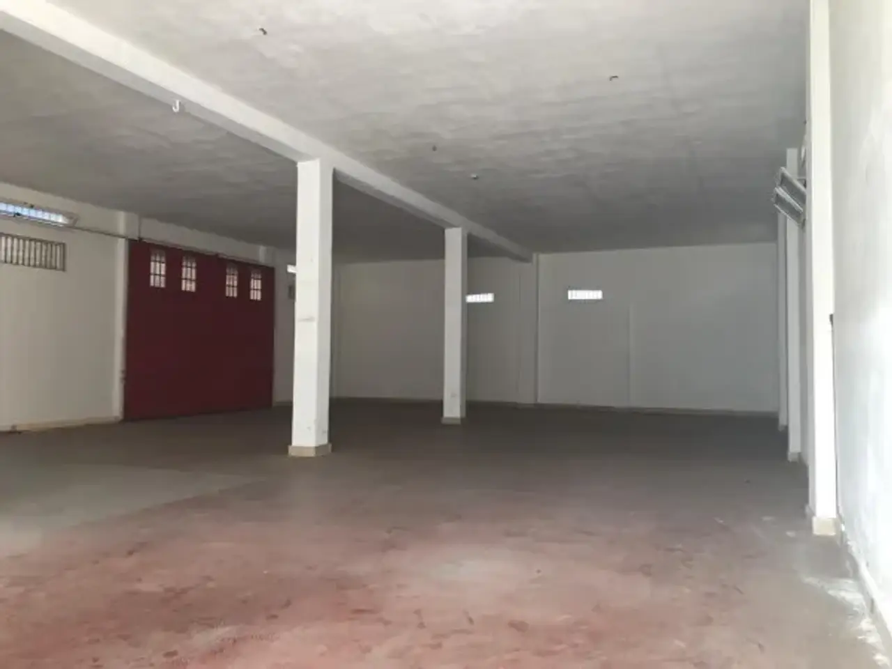 Magazzino in , Modugno, {3} - Foto 1