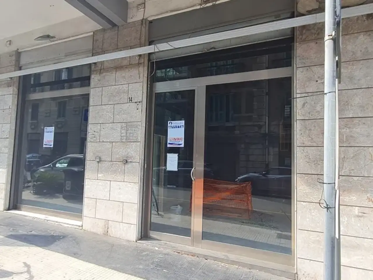 Palazzina commerciale in Via Santa Maria La Porta 14, Messina, {3} - Foto 1