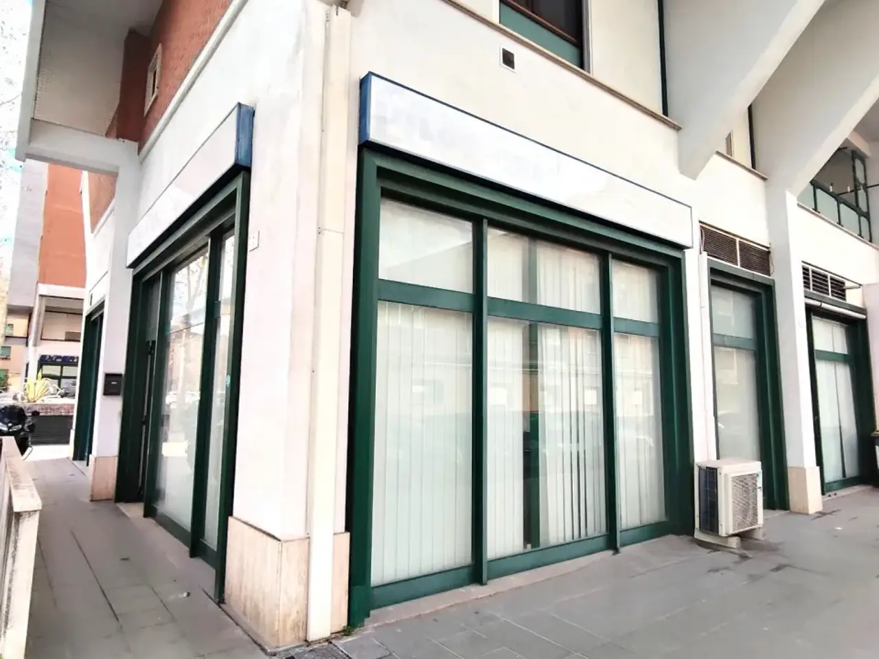 Negozio in Via dell'Argine, Terni, {3} - Foto 1