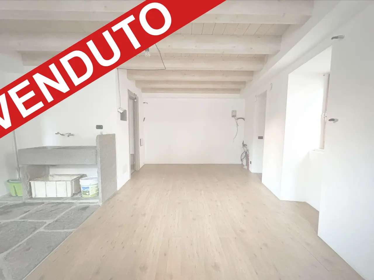 Ufficio in Via Piazze, Gordona, {3} - Foto 1