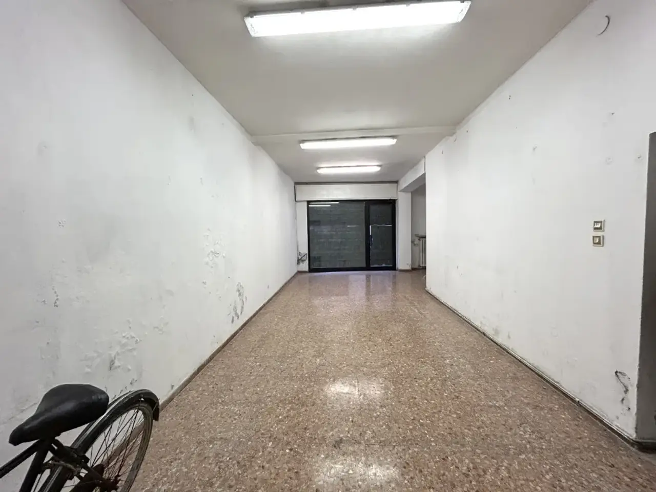 Negozio in Via Gaudenzi, Forli', {3} - Foto 1