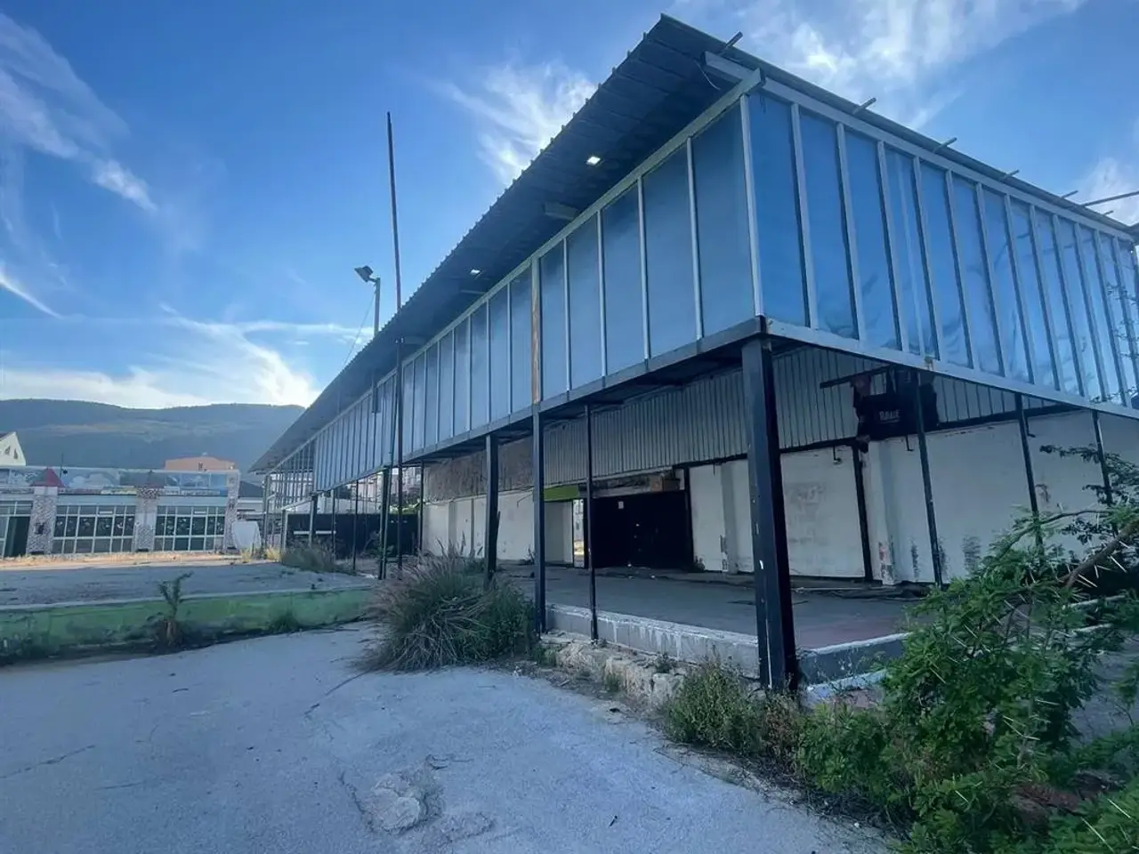 Capannone in Via Giuseppe Lanza di Scalea, Palermo, {3} - Foto 1