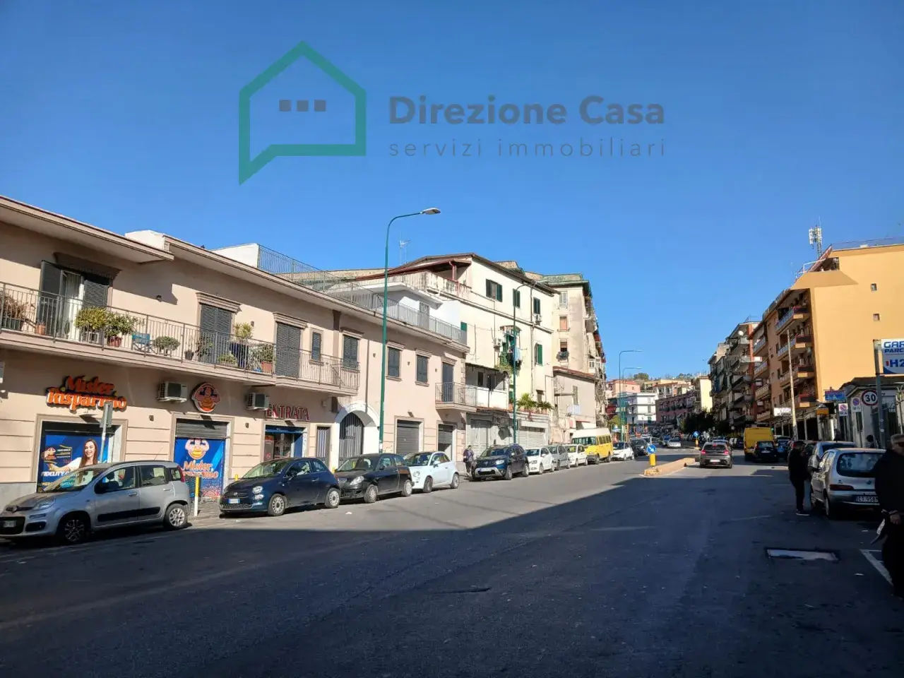 Negozio in Calata Capodichino, Napoli, {3} - Foto 1