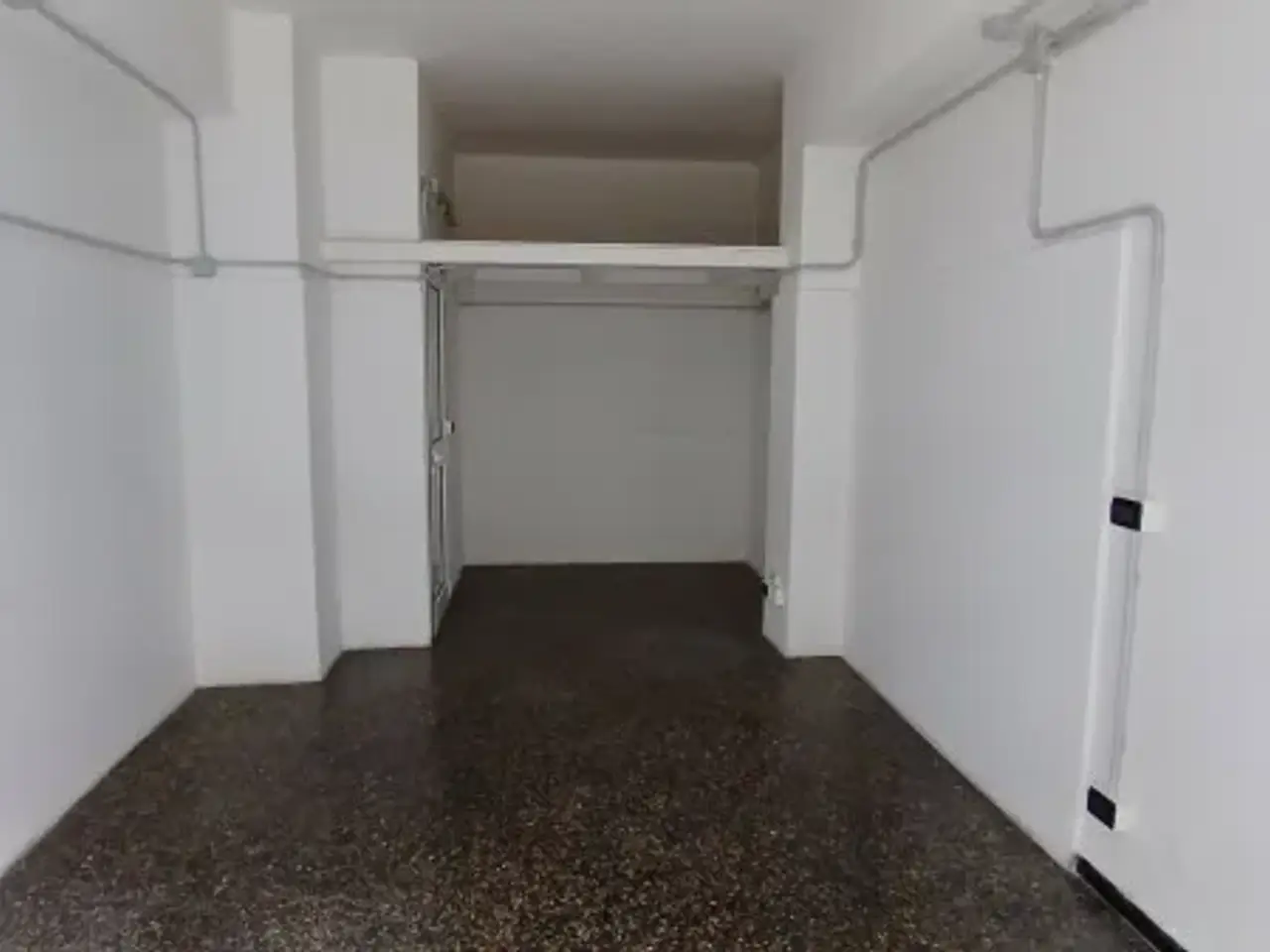 Negozio in Via della Maona 13r, Genova, {3} - Foto 2