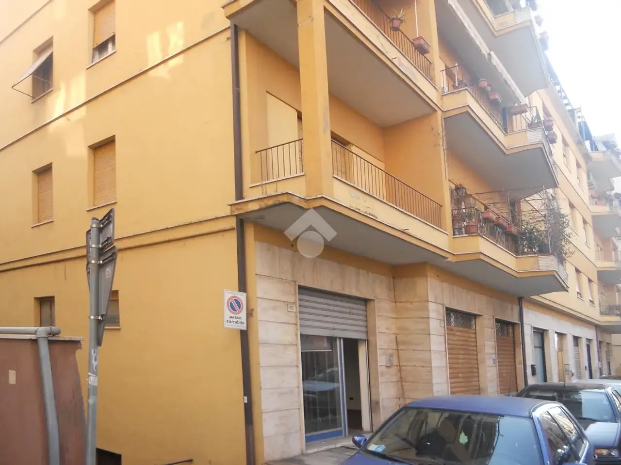Negozio in Via Giotto 21, Terni, {3} - Foto 1