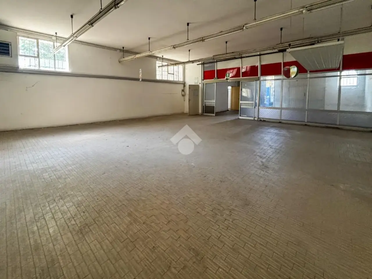 Capannone in Via Zuccari 28, Casalmaggiore, {3} - Foto 2