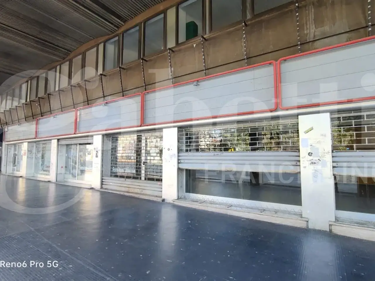Centro commerciale in Piazza Vittorio Veneto 17, Biella, {3} - Foto 1