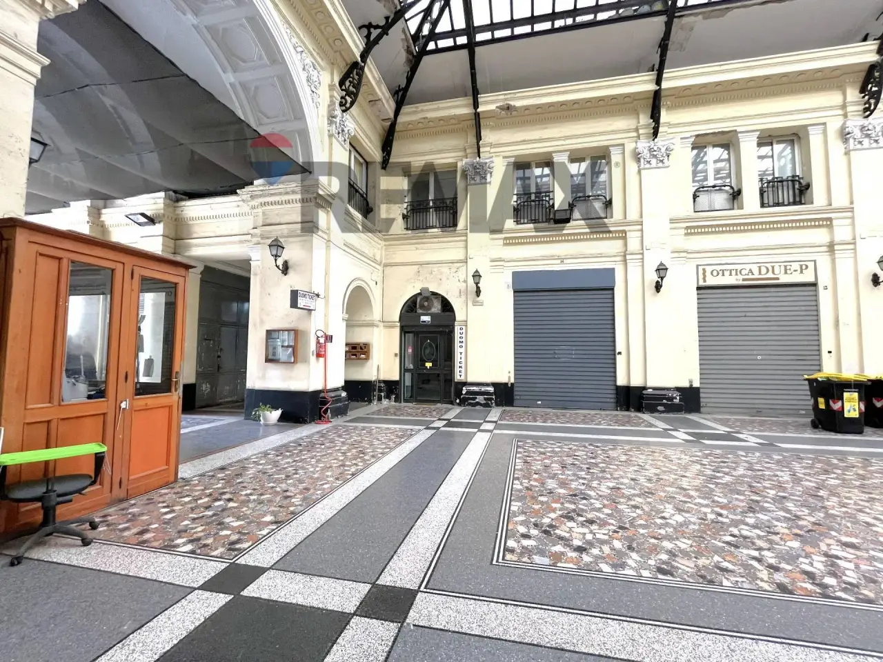 Ufficio in Via Piazza Nicola Amore 14, Napoli, {3} - Foto 2