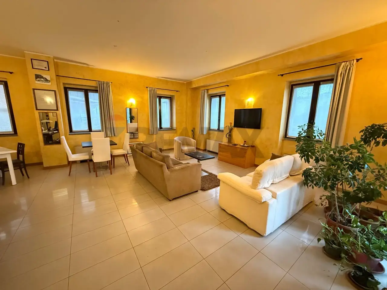 Albergo in Via Statale 18, Airuno, {3} - Foto 2