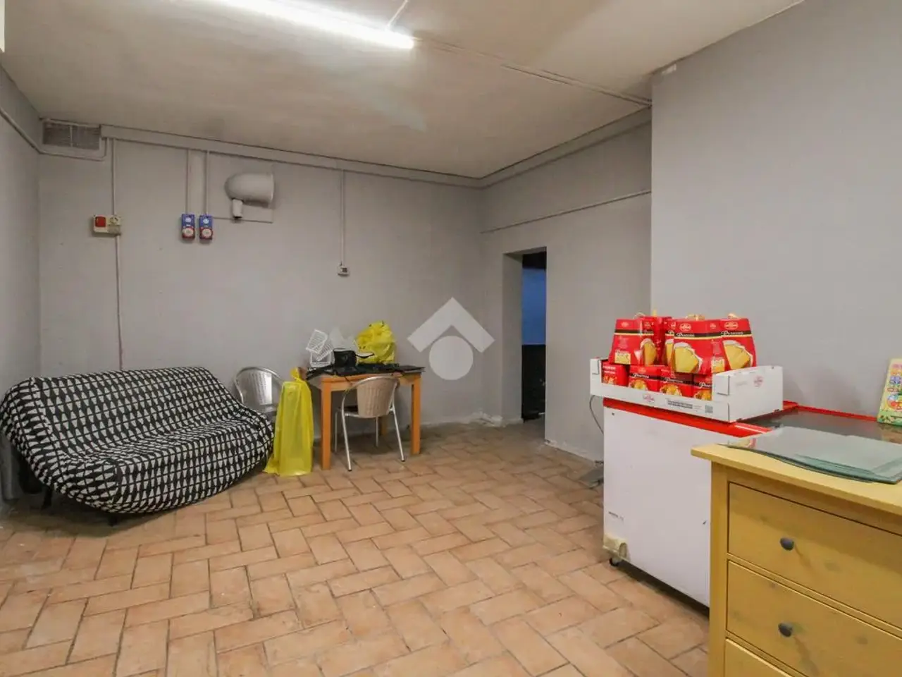Ufficio in Viale Gorizia 53, Sassuolo, {3} - Foto 1