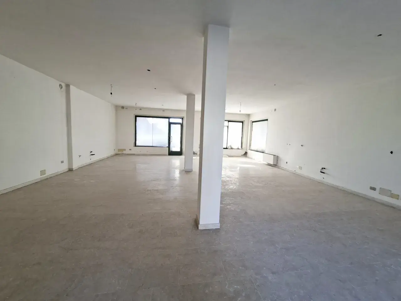 Negozio in Via Roma, Piombino Dese, {3} - Foto 1