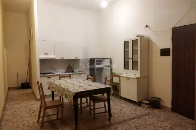 2-room flat in Via Giuseppe De Felice 49, Catania - Photo 1