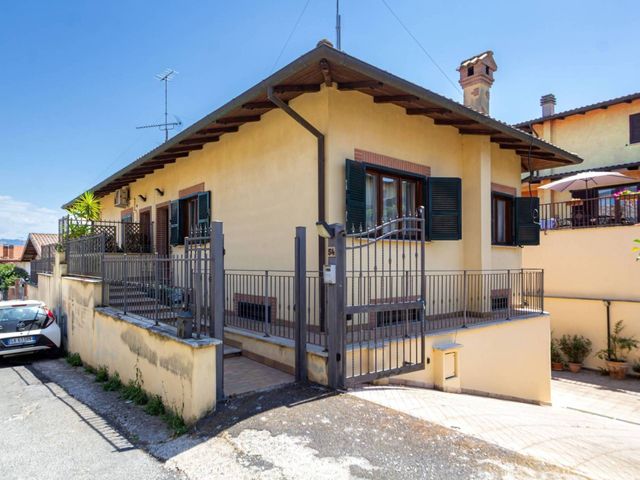 Villa in Via delle Coppe 54, San Cesareo - Foto 1