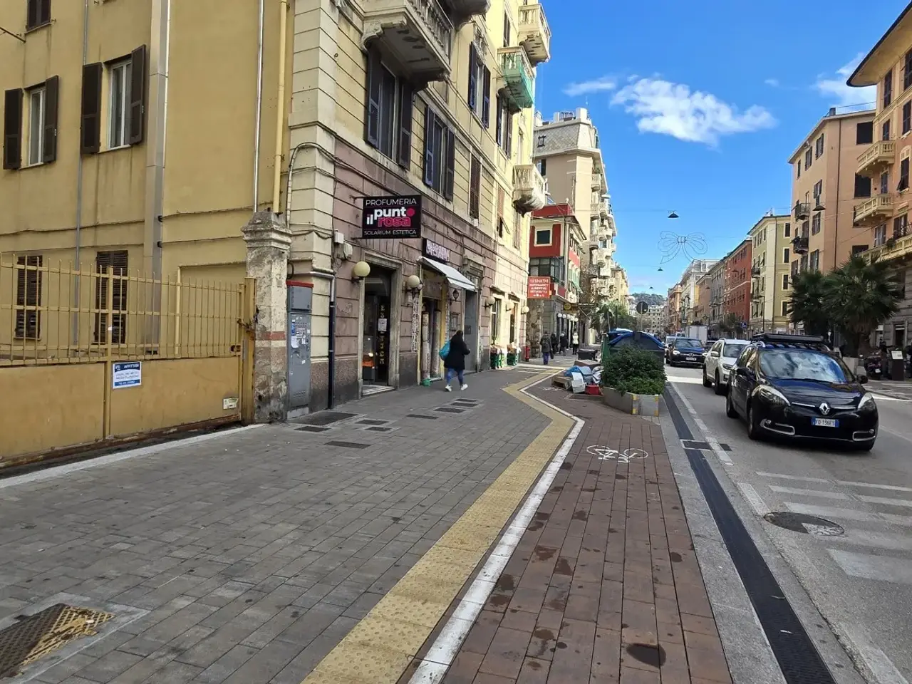 Negozio in Via Cornigliano 127r, Genova, {3} - Foto 1