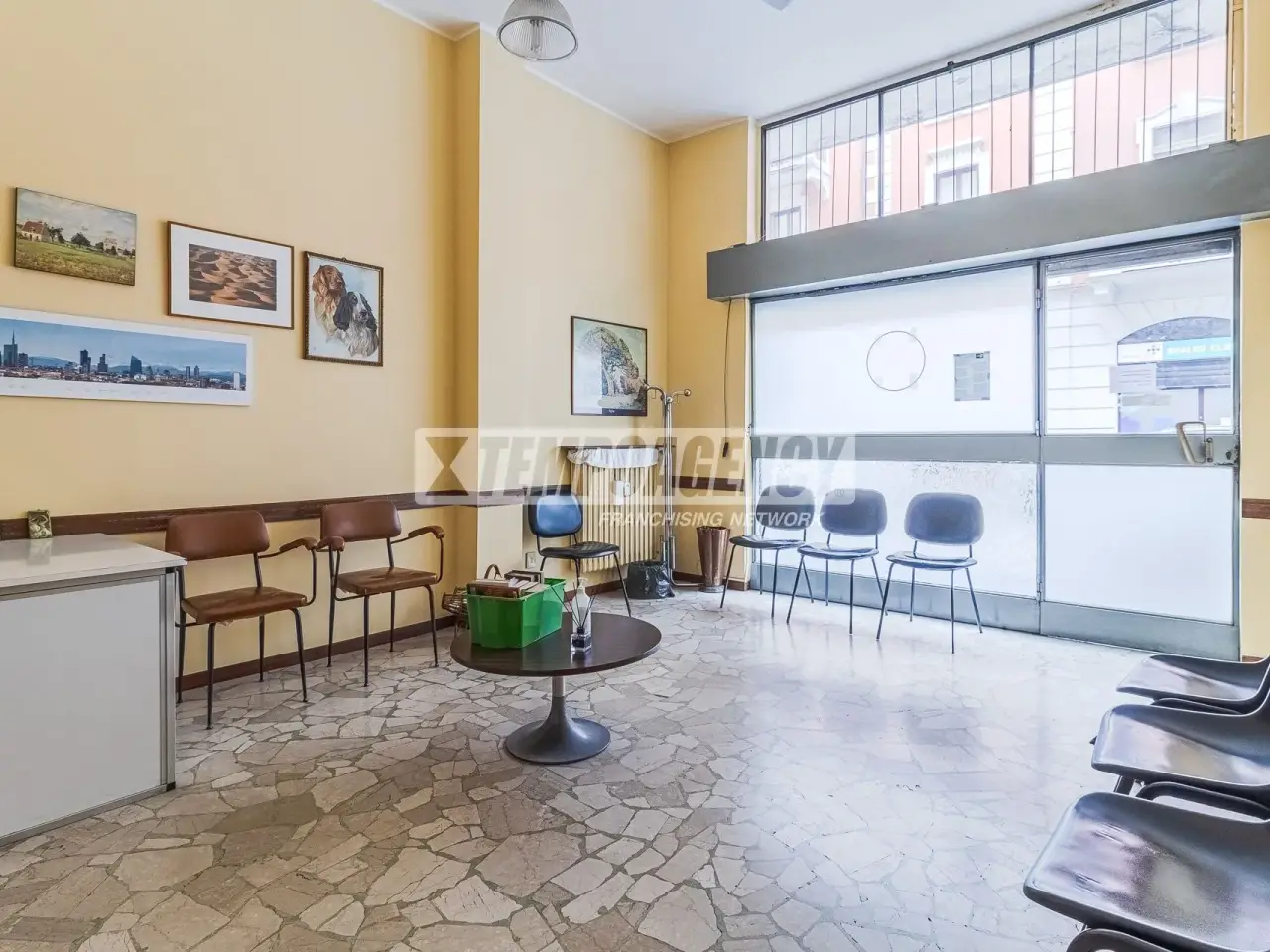 Negozio in Via Monte Palombino 9/B, Milano, {3} - Foto 2