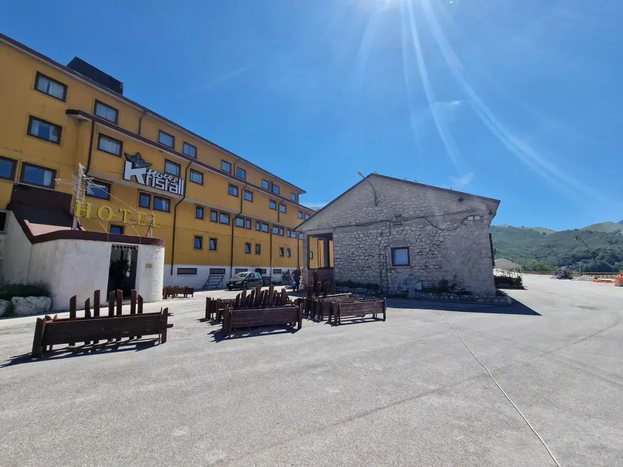 Albergo in Strada Provinciale Campitello Matese, N. Snc, San Massimo, {3} - Foto 1