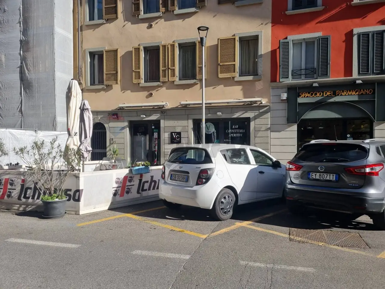 Negozio in , Bergamo, {3} - Foto 1