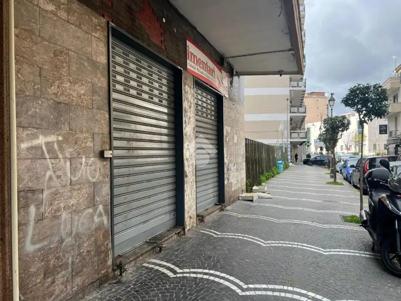 Negozio in Via Gioacchino d'Anna 14, Casoria, {3} - Foto 1