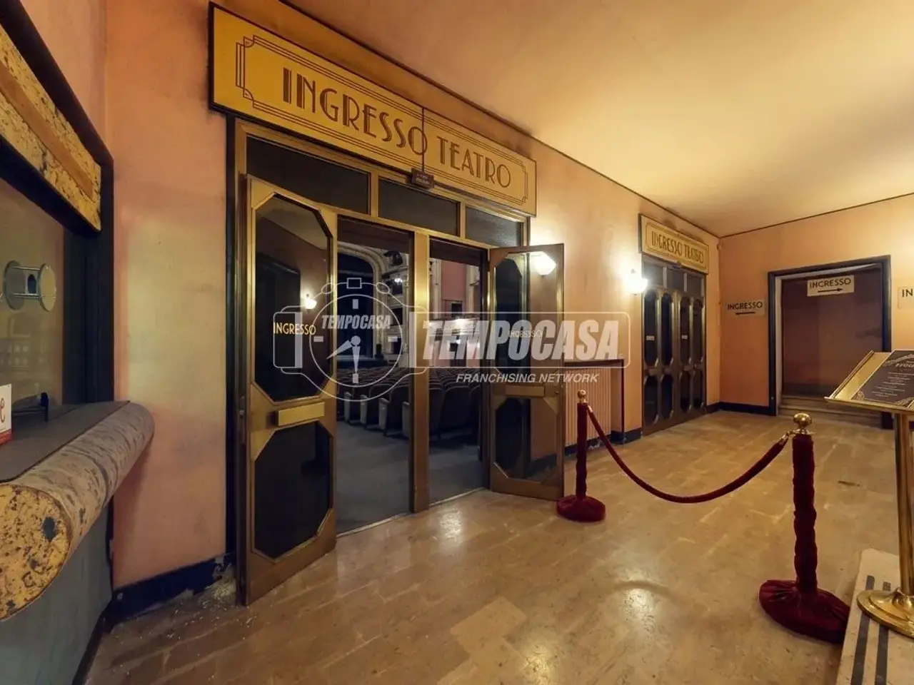 Negozio in Via Vincenzo Cepolla 29, San Cesario Di Lecce, {3} - Foto 2