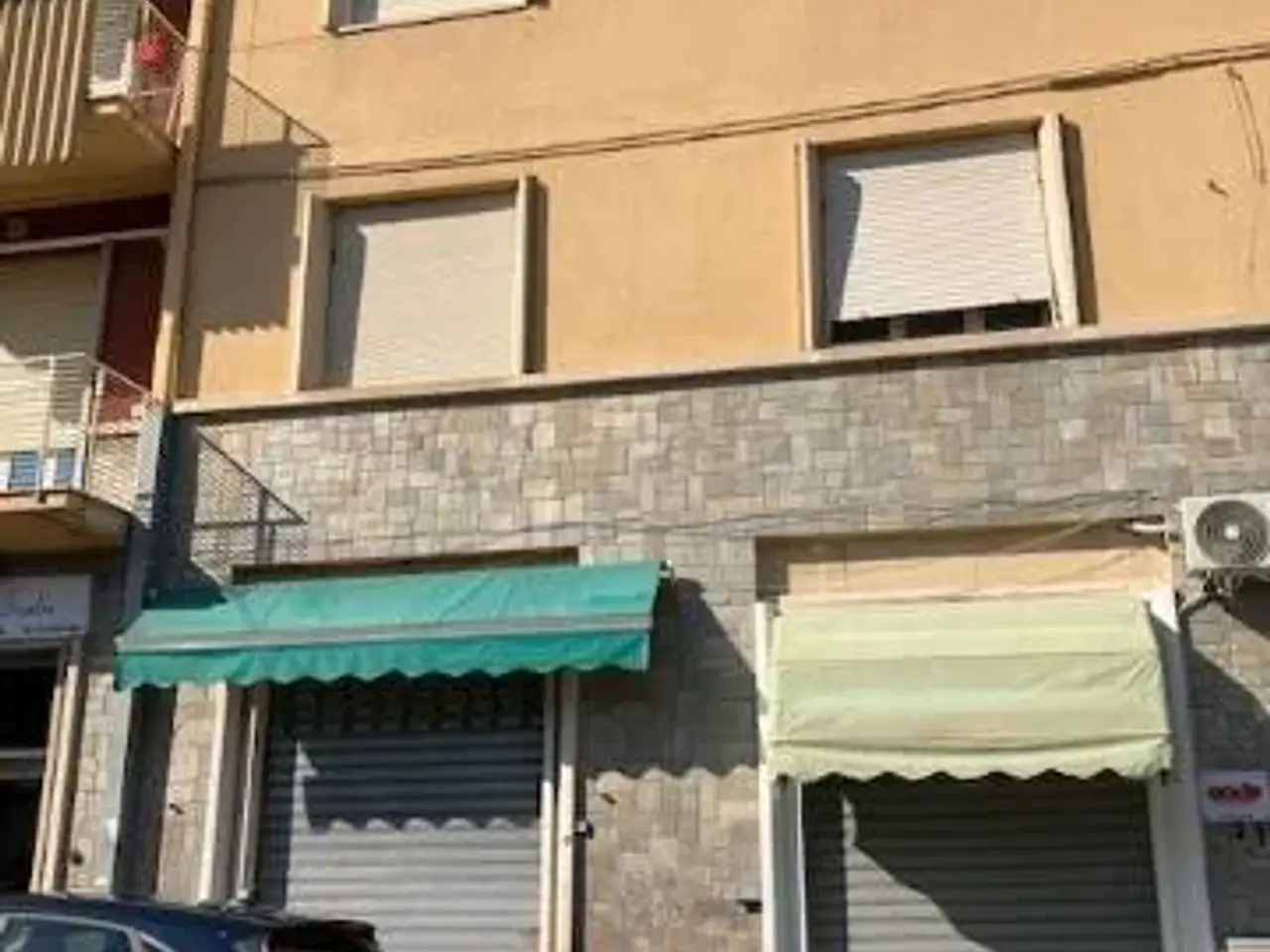 Locale commerciale in Corso Sidney Sonnino 192 Bari, Bari, {3} - Foto 2