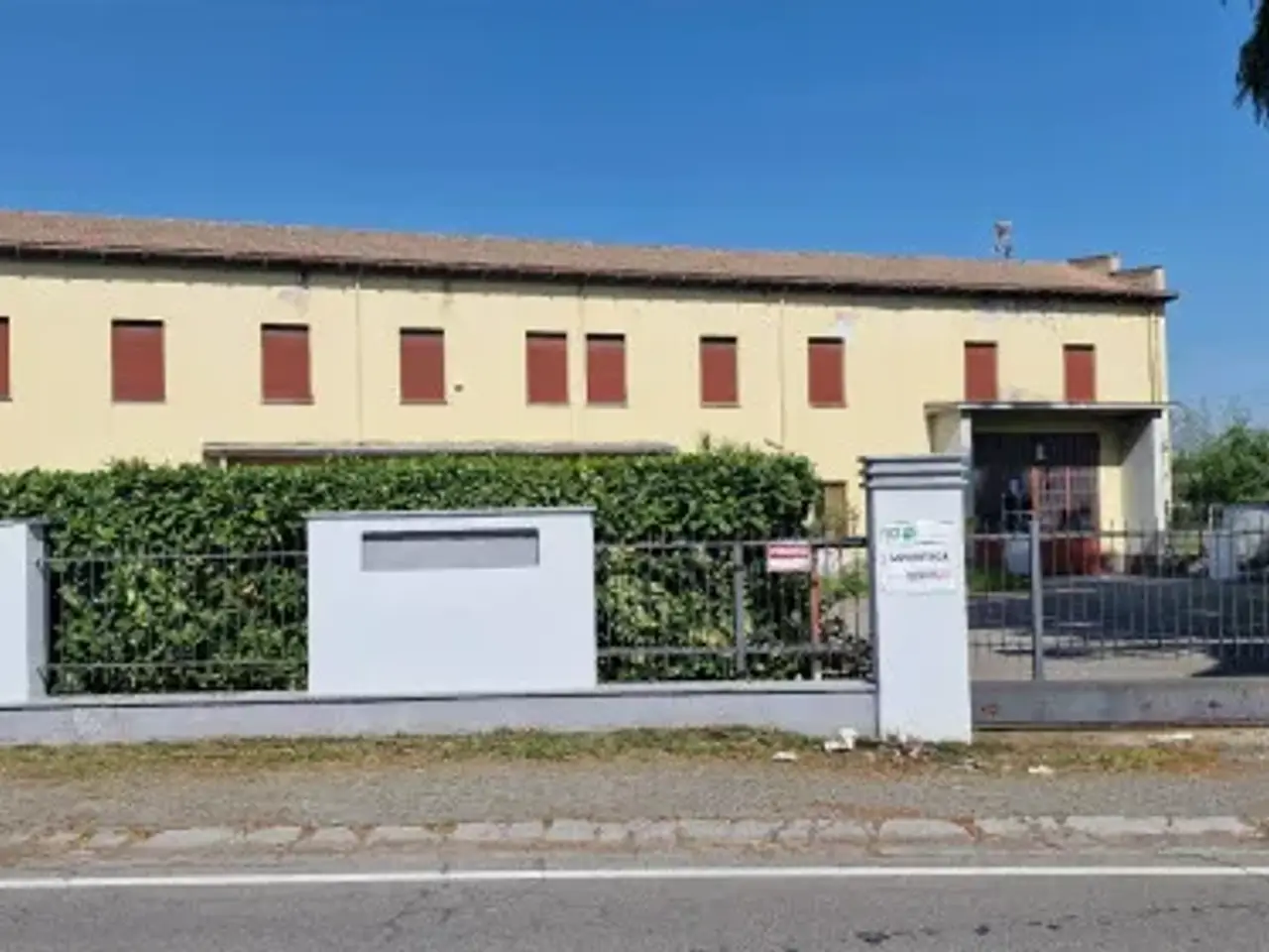 Capannone in Via Franco Barbieri 8, Pinarolo Po, {3} - Foto 2