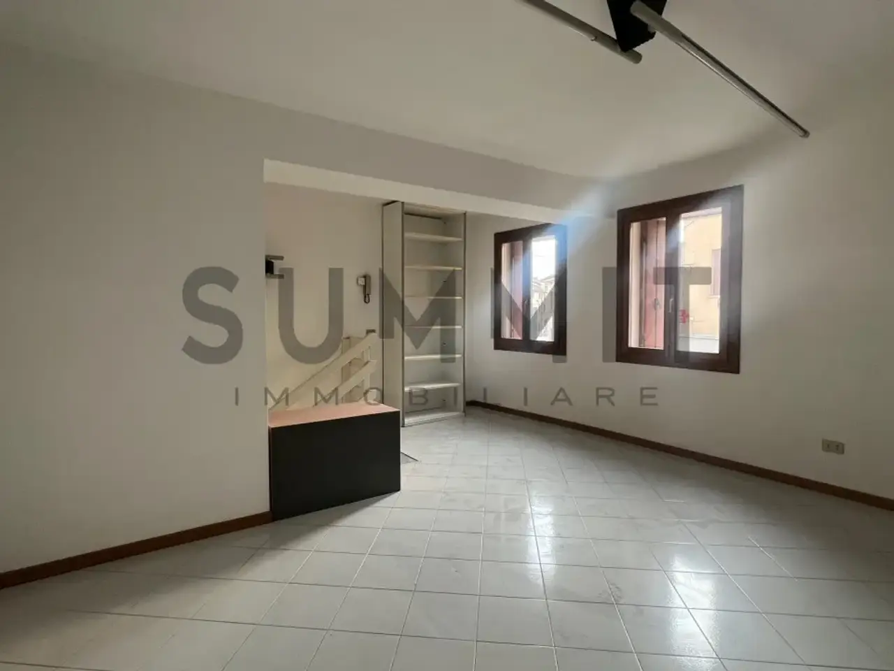 Negozio in , Schio, {3} - Foto 2