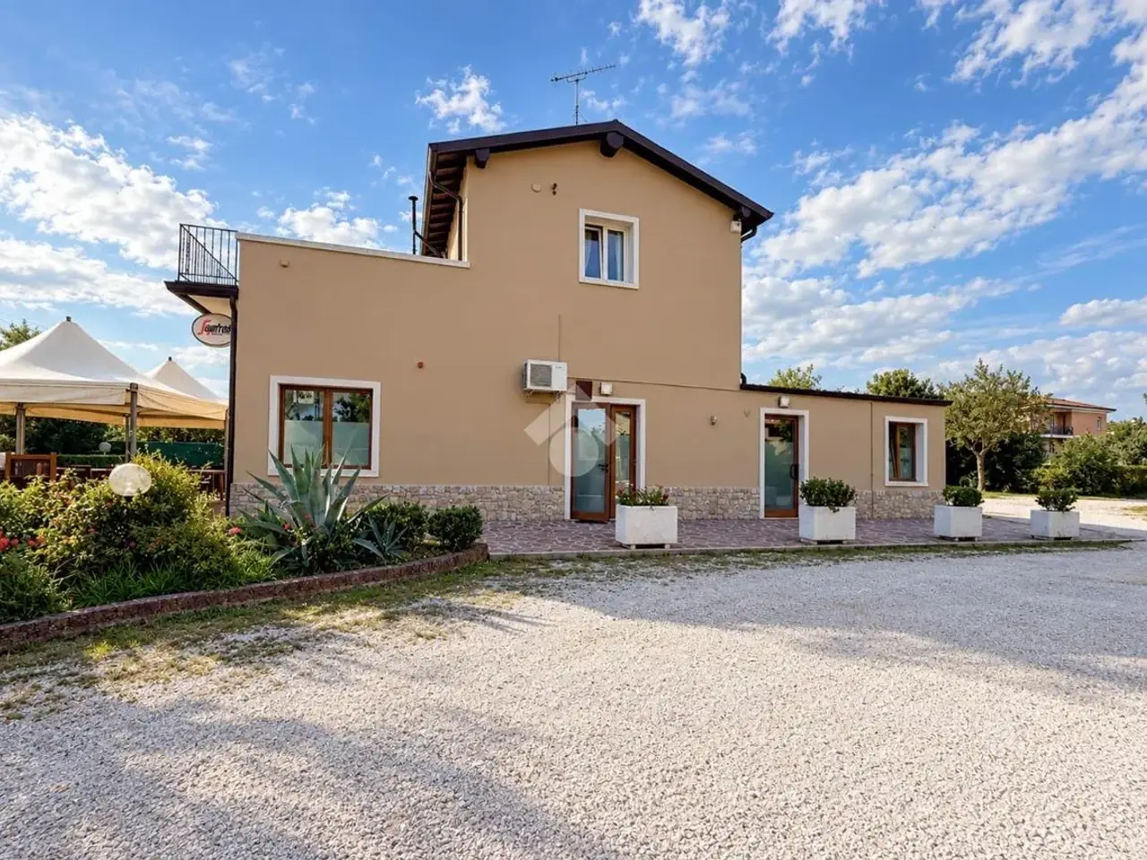 Negozio in Via IV Novembre 11, Manerba Del Garda, {3} - Foto 2