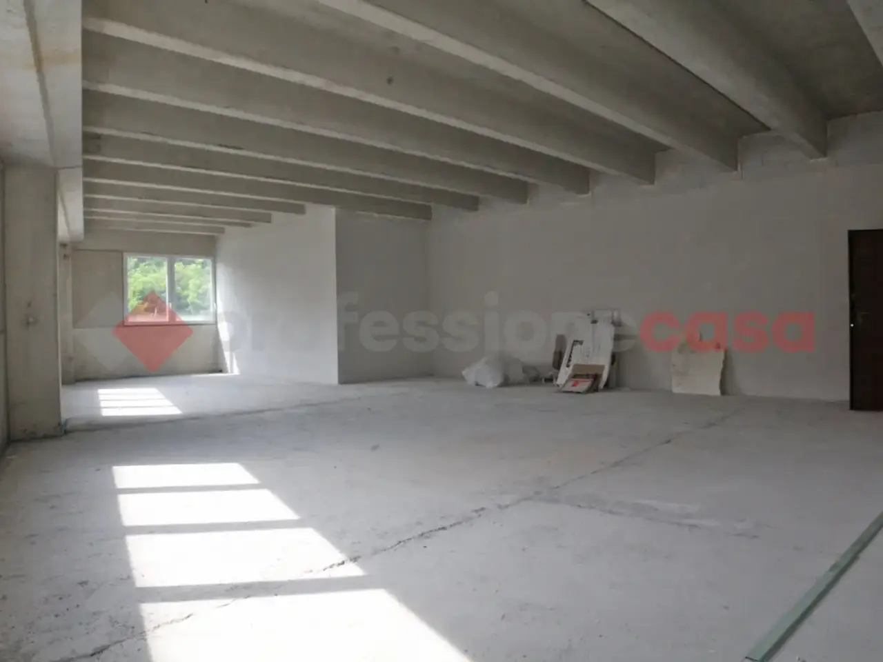 Ufficio in Via Vittorio Veneto, Arona, {3} - Foto 2