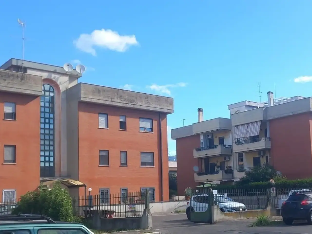 Parcheggio chiuso in Via Libertucci, Tivoli, {3} - Foto 2