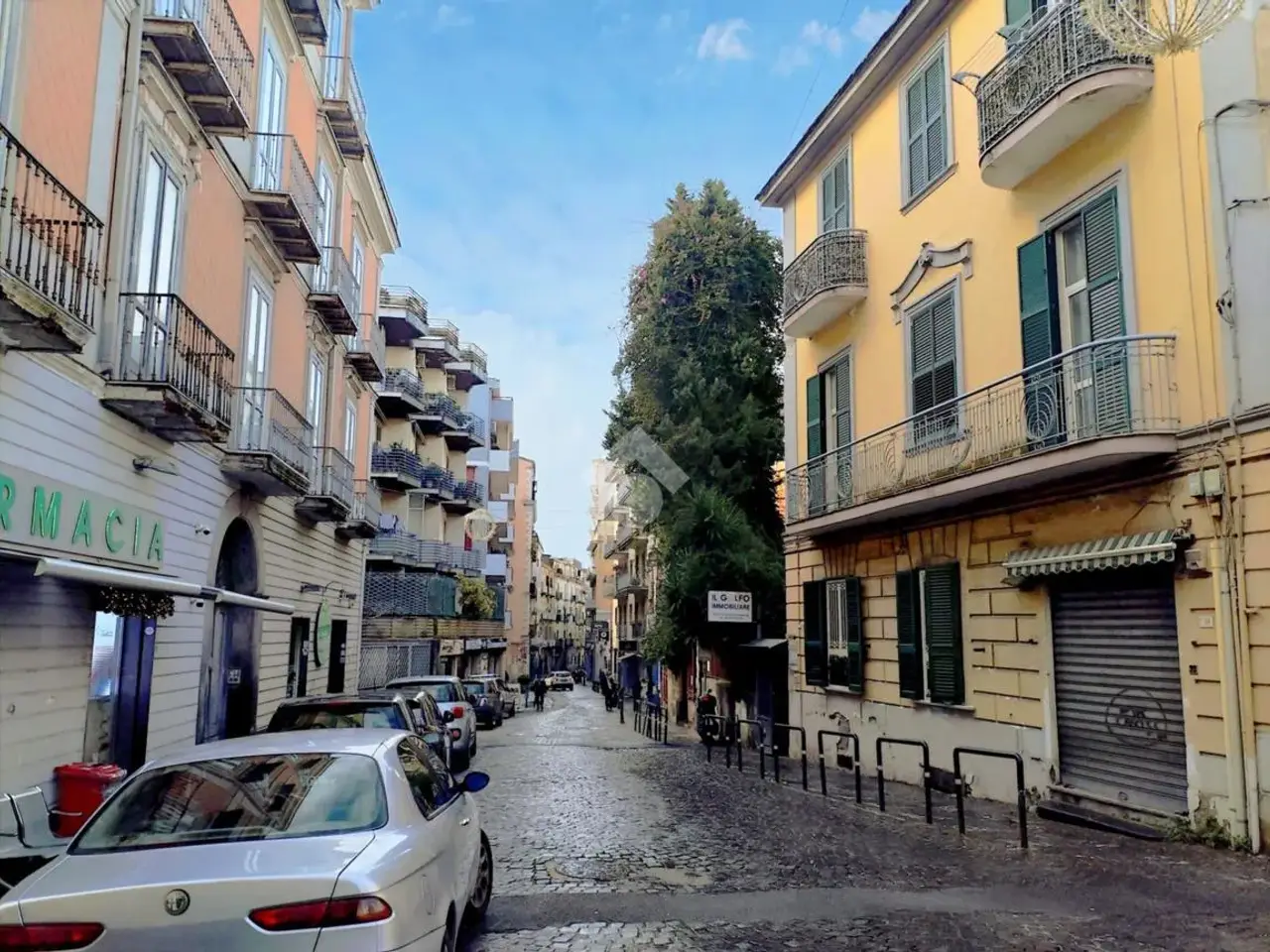 Negozio in Via Nocera 57, Castellammare Di Stabia, {3} - Foto 2