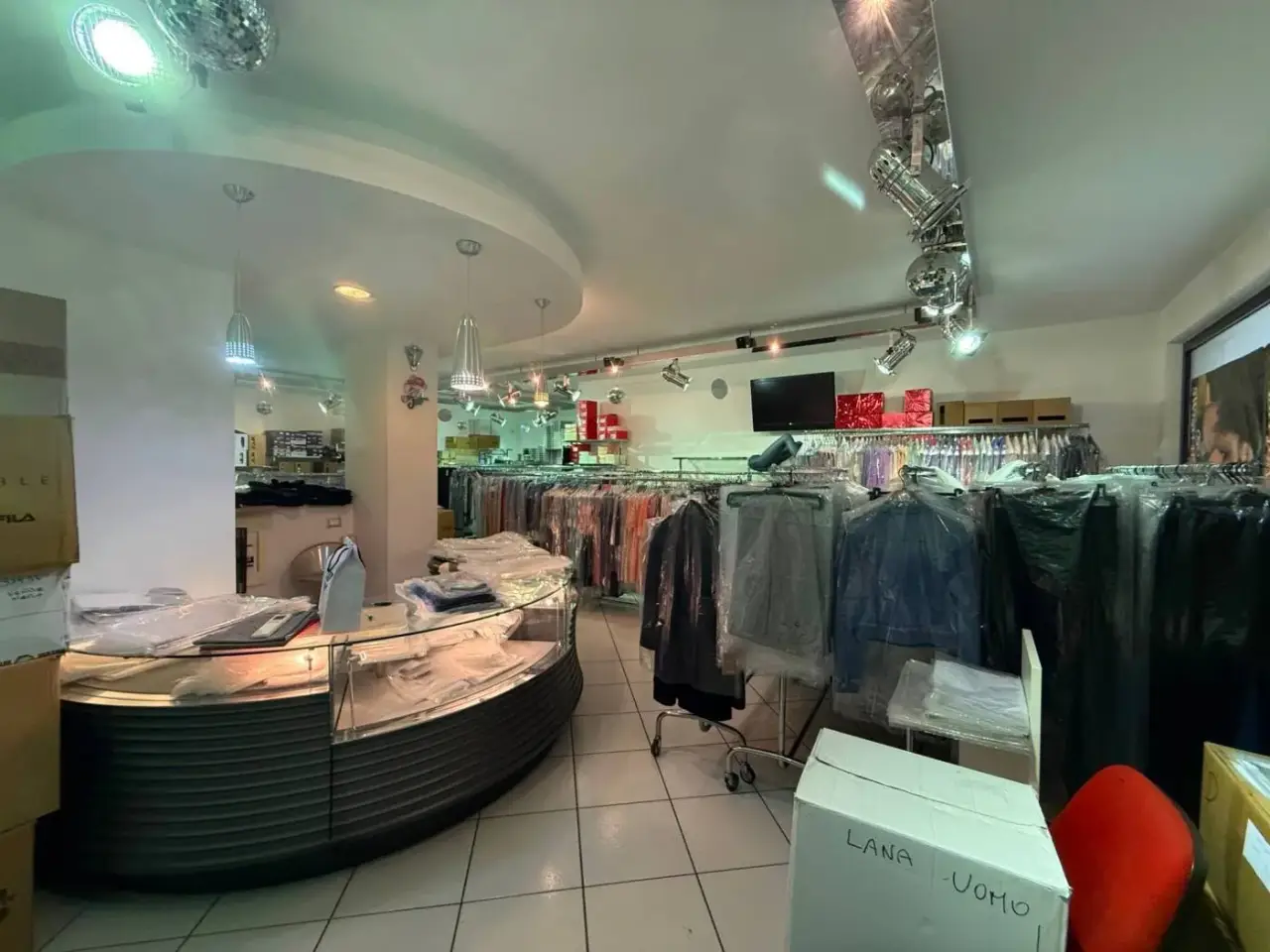 Locale commerciale in Indirizzo Via Nazionale 149, Firenze, {3} - Foto 2