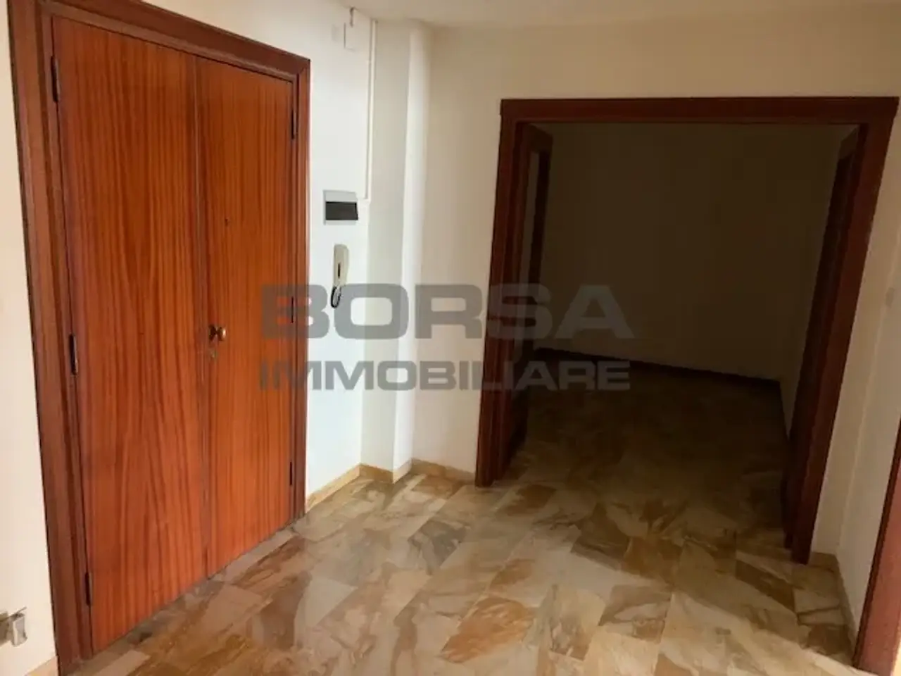 Ufficio in Piazza Attias, Livorno, {3} - Foto 2