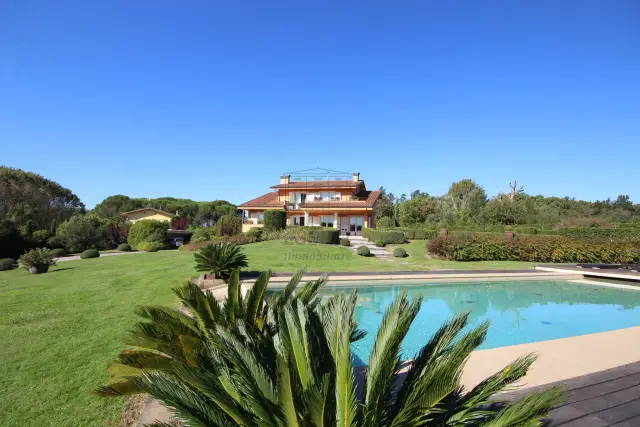 Villa in Via dei Borelli, Lucca - Foto 1