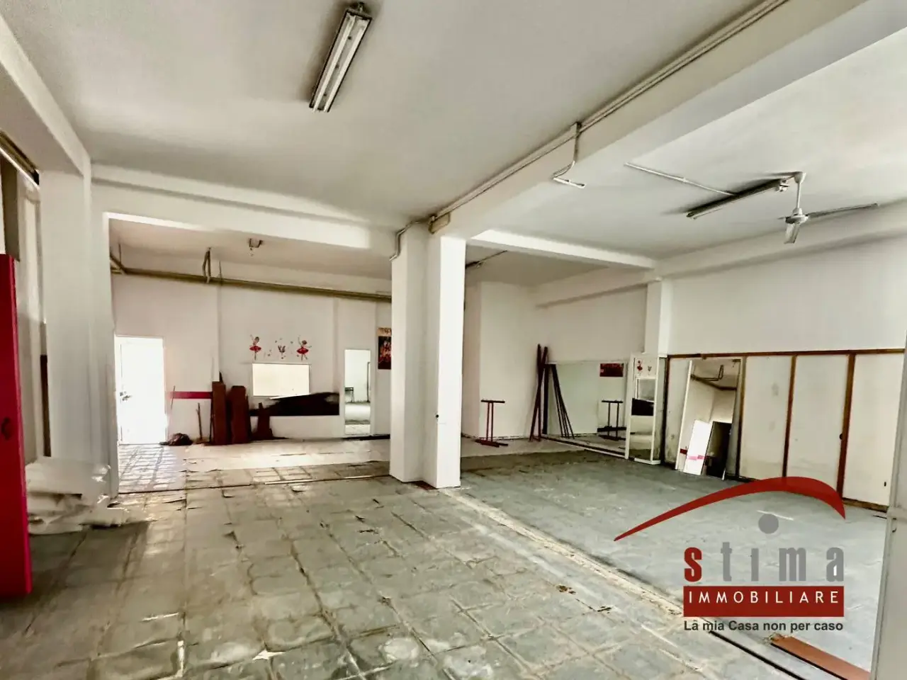 Magazzino in Via Paternò 7, Siracusa, {3} - Foto 1