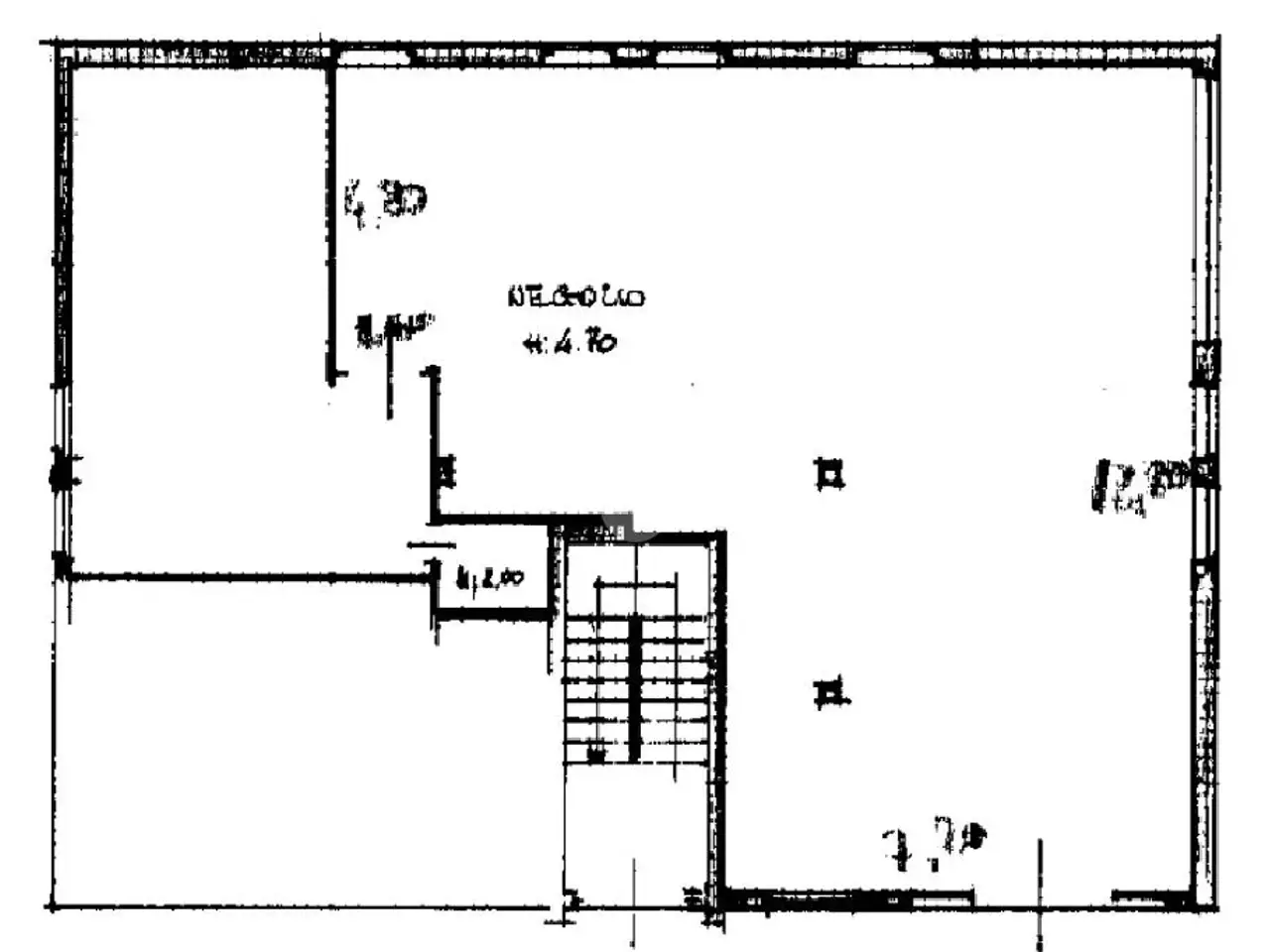 Negozio in Via Ippolito Nievo 1, Parma, {3} - Planimetria 1
