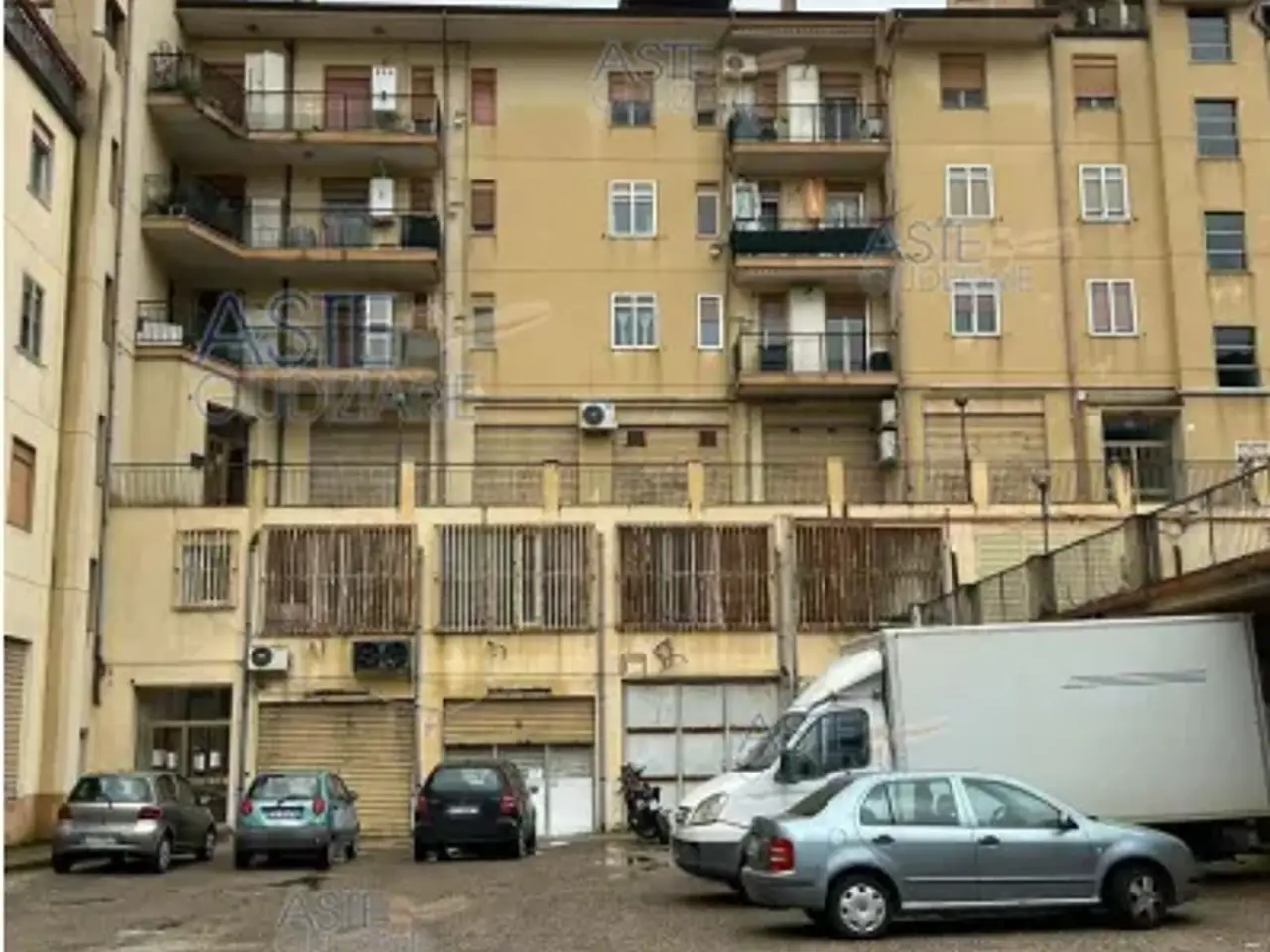 Magazzino in Via G.a. Valenti, 14 14, Caltanissetta, {3} - Foto 2